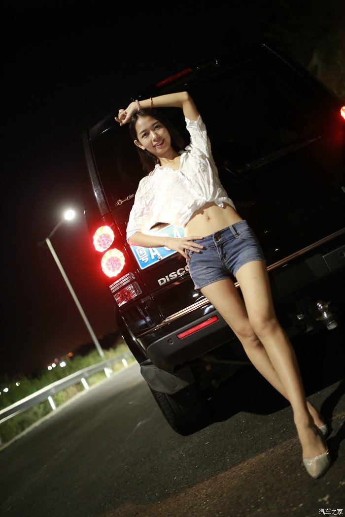 大气发4携娇俏小媳妇出游随手拍媳妇当车模