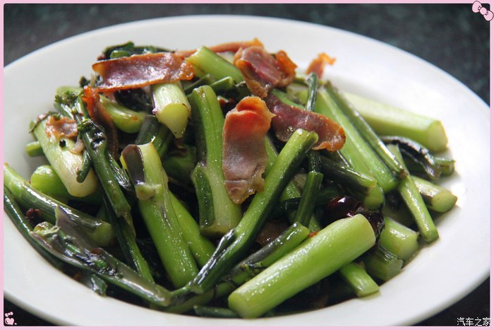 火炉做吃之美食连载篇2腊肉炒菜薹