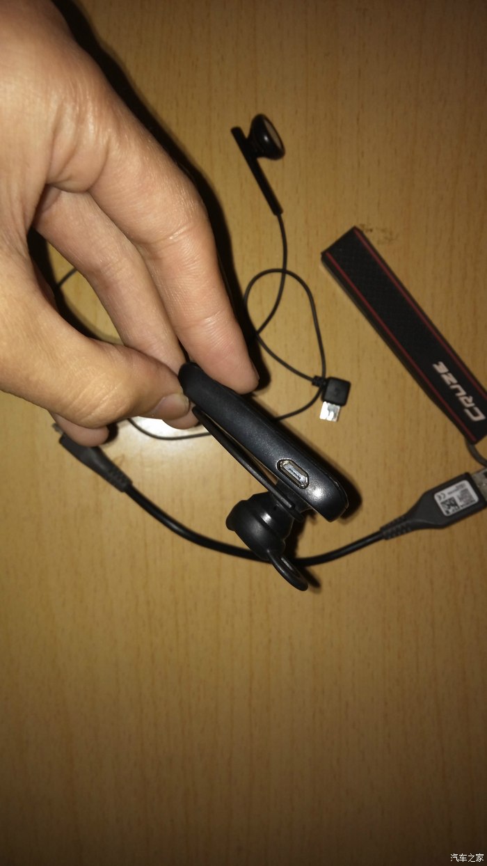 出个捷渡d600睿智版后视镜式行车记录仪一台