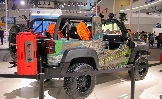 北京汽车bj40改装版现身