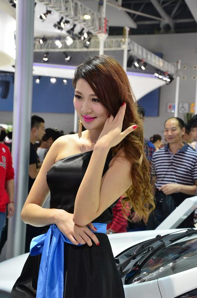 广州车展美女模特集中营