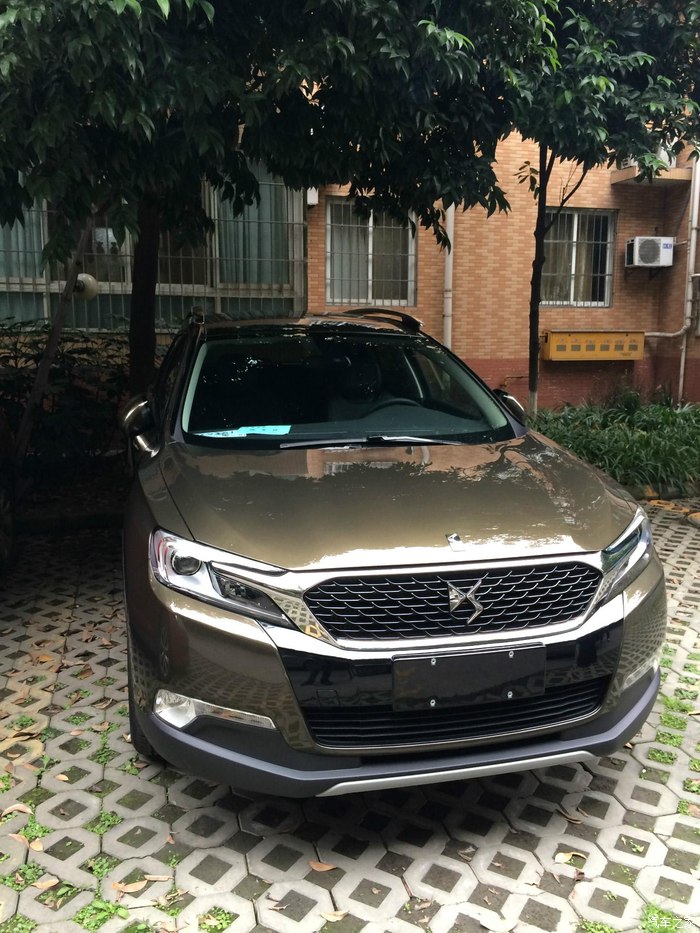成都ds6160豪华摩卡棕提车两周有感