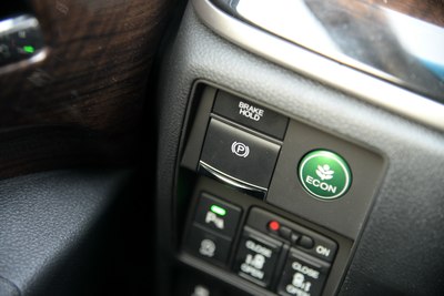 econ,自动驻车,电子手刹,电动侧滑门 起停 哈哈哈