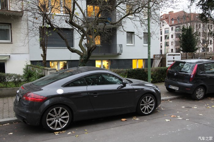 德国街拍汽车图片