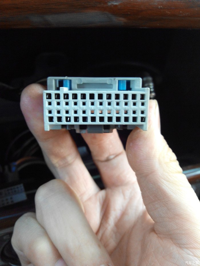 老gl8改某原车cd机加倒车影像加usb接口求设精