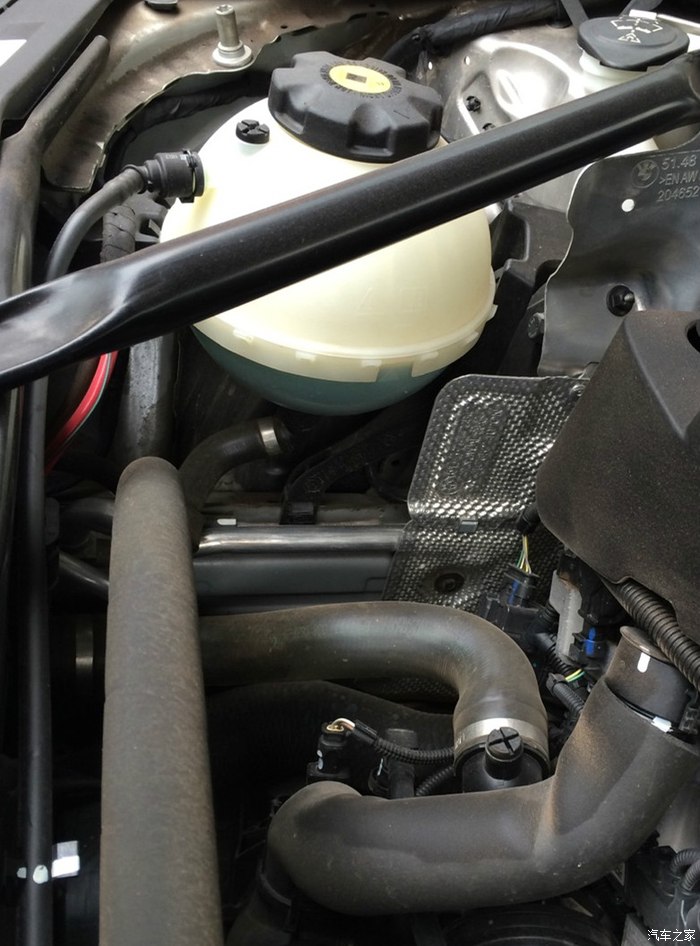 宝马5系不省心啊一年不到就水箱漏水