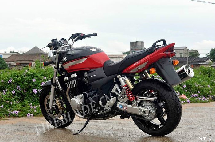 【图】05年的铃木 gsx1400 大摩神_铃木摩托车论坛_汽车之家论坛