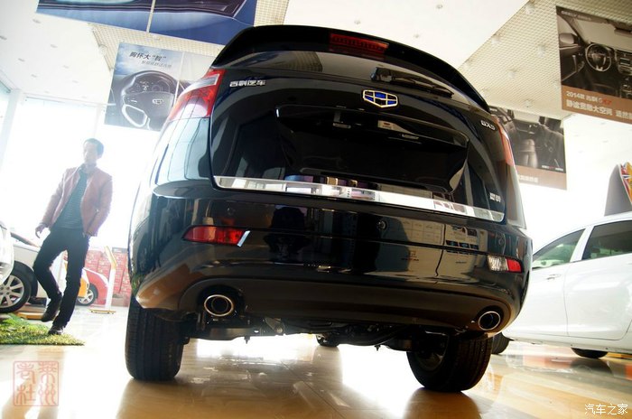 莱州吉利车友到店赏驾豪情gx9