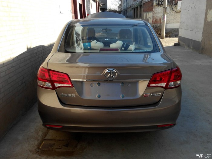 提车作业北汽e130手动乐天三厢求认证申精