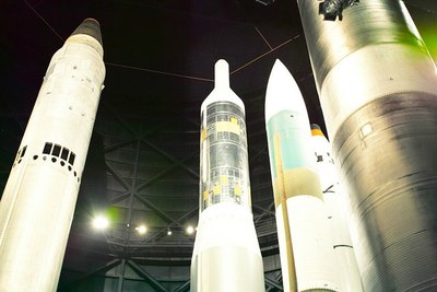 dayton空军博物馆洲际导弹可以带原子弹当年在日本投掷原子弹飞机也在