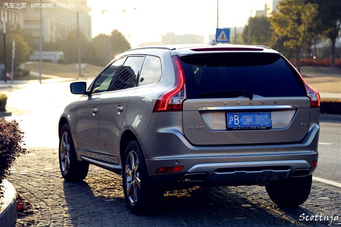 我的第二辆volvo2014款xc60t6智雅海贝灰新车作业