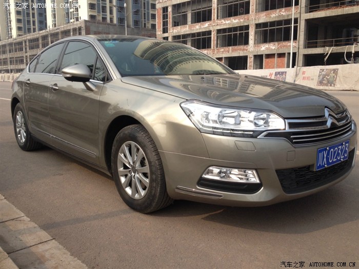 20尊享皓月灰迟来的作业第一次交作业不怎么会请谅解