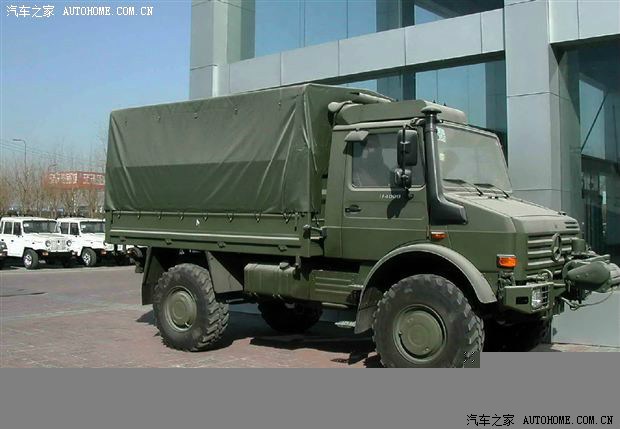 北汽第3代军车b80v编号军版量产后车型代码将改为bj2024