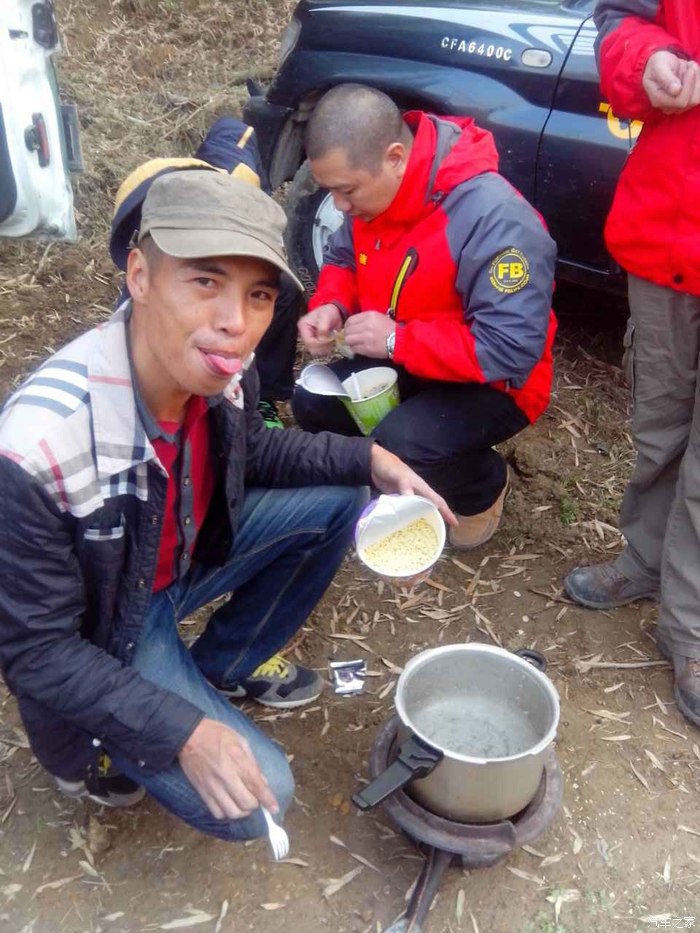 我最爱辉哥  福州e族里 猛男  新提b40就下场