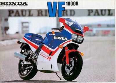 140/80-17 honda vf1000f外型跟vf750f分相似同樣稱為interceptor