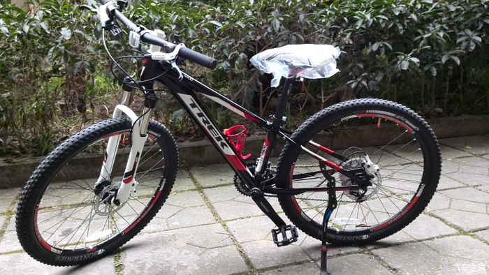 新年意外5折入手崔克4900d2013款