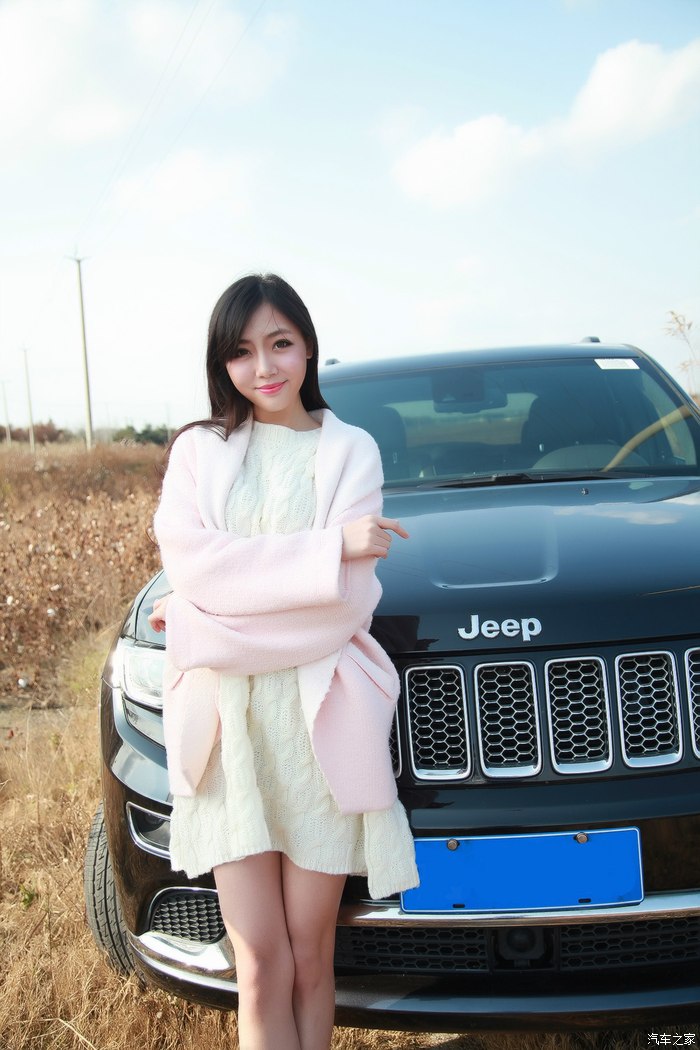 媳妇儿当车模美丽冻冻冻人的媳妇儿和黑色大切