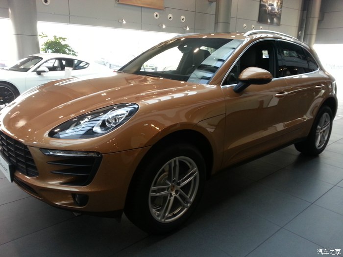 macan土豪金大爱的颜色配置有点高纠结中