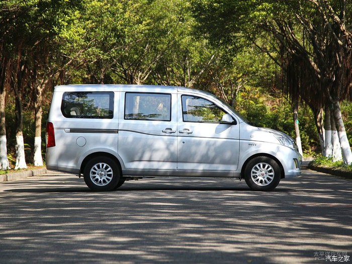 五菱又出神车了传统微客怎么办