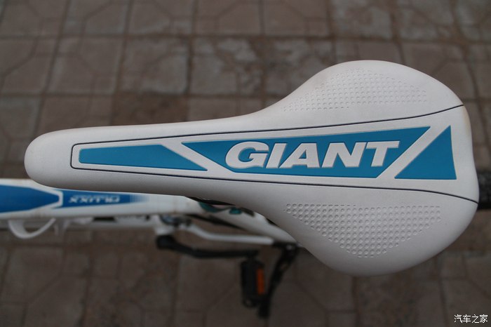 新人谈单车捷安特atxse2