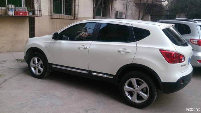 逍客珍珠白雷提车4个月提交作业4200公里