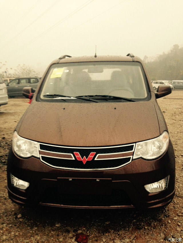 五菱宏光s1.5标准柳州提车作业