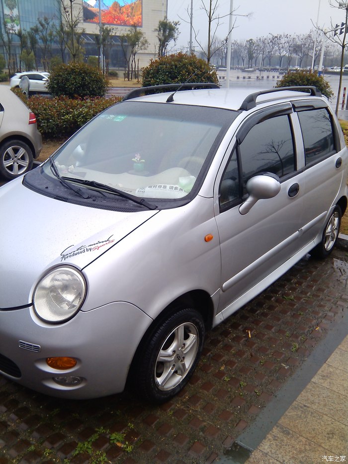 773 | 回复: 27 奇瑞qq/qq3/qq6论坛 大家来晒晒qq,我先晒我的7年老货