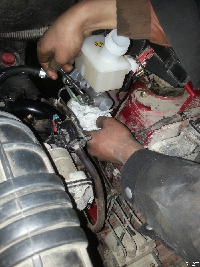 更换刹车总泵全过程