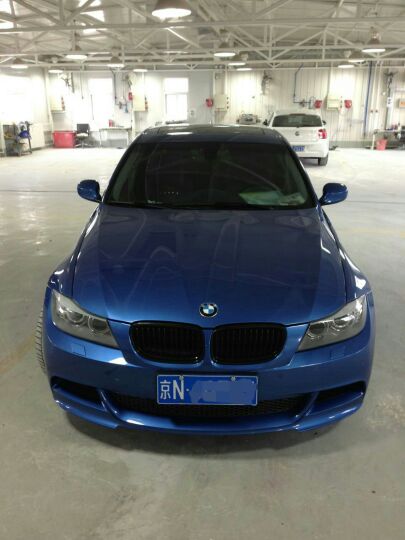 剧透e90lci全车喷漆改色蒙特卡洛蓝