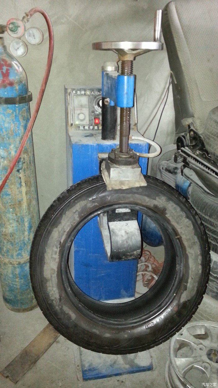 红狮轮胎热补全过程