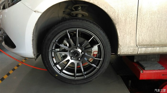 【图】更换轮毂作业 sl26 re050a_马自达3 昂克赛拉论坛_汽车之家论坛