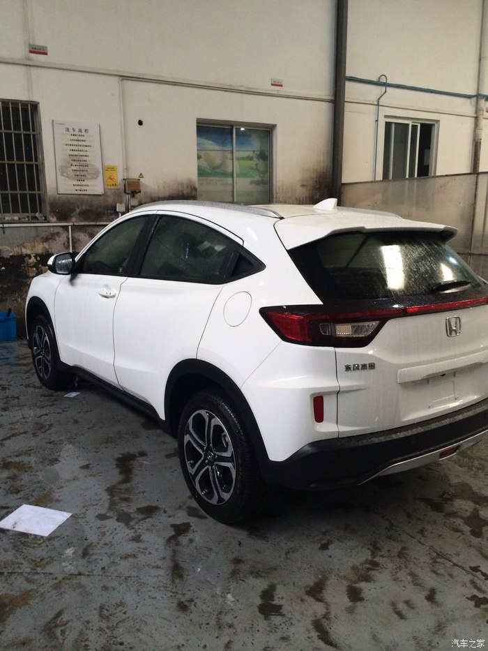 杭州首提白色自豪xrv