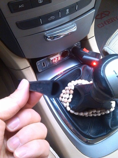 21:04:46 发表在 60楼 观致那个取电孔就是个鸡肋,充气泵不能用,点烟