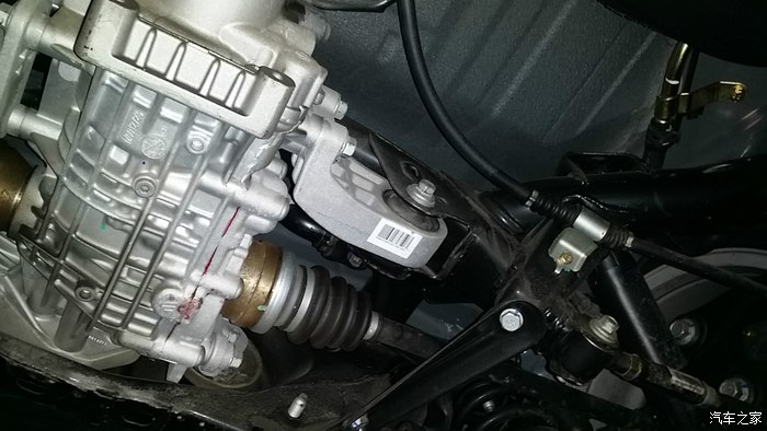 豪情手动四驱底盘照片