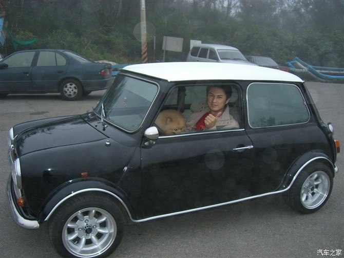 我也来晒晒当时在台湾2006年买的1988奥斯丁米尼,车只买15万台币 光改