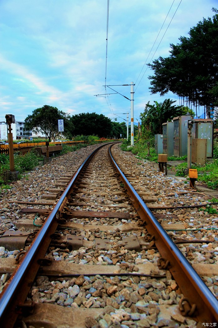 台湾是窄轨铁路