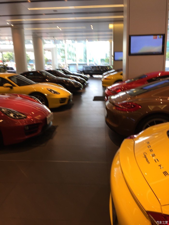 附几张深圳车行照片