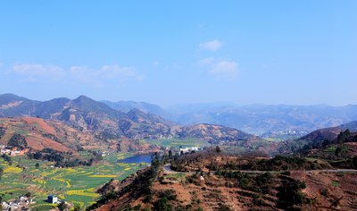 县道x026线翠华乡路景