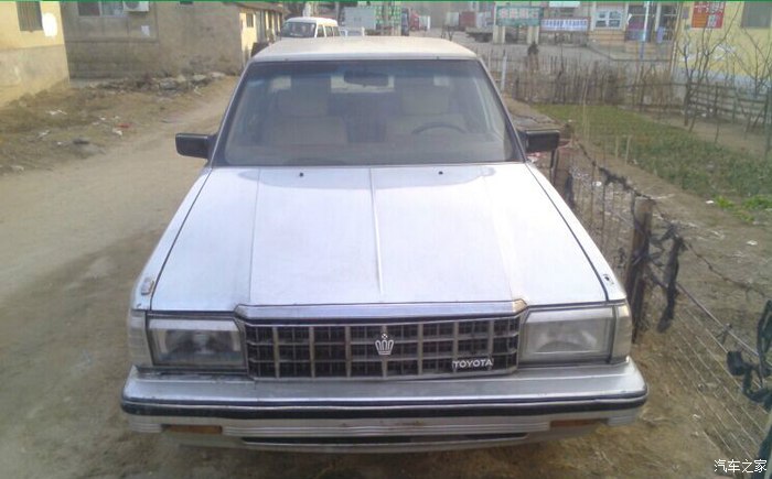 30年的古董车我的经典七代皇冠ms122