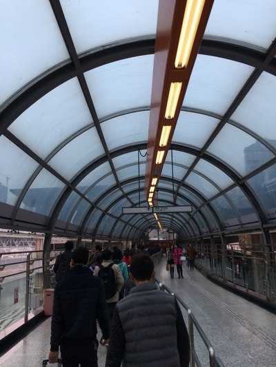 重庆-南充-广元-陇南-天水-兰州 2月1日第十一天,早上我们乘坐轻轨来