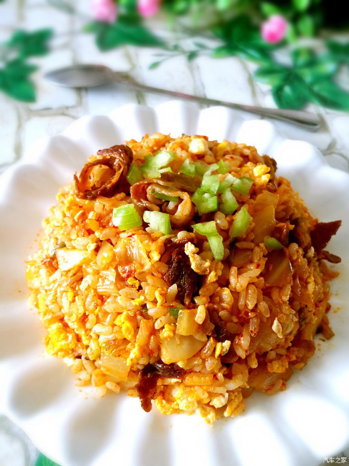 每天推荐三道家常菜之辣白菜炒饭转载