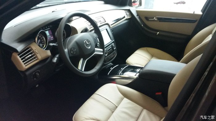 【图】寻找14年7月后出厂的r400商务版,米色内饰的,_奔驰r级论坛_汽车