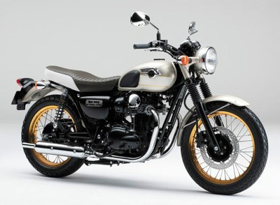 川崎发布2015款w800英式复古配色限量版