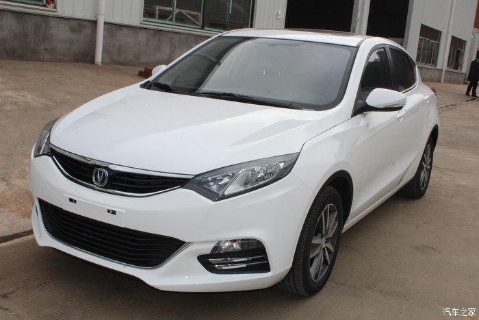 2015款长安致尚xt白纳登场提车作业