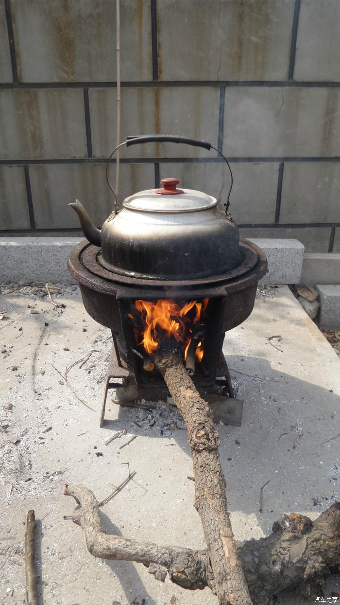 水开进屋泡茶