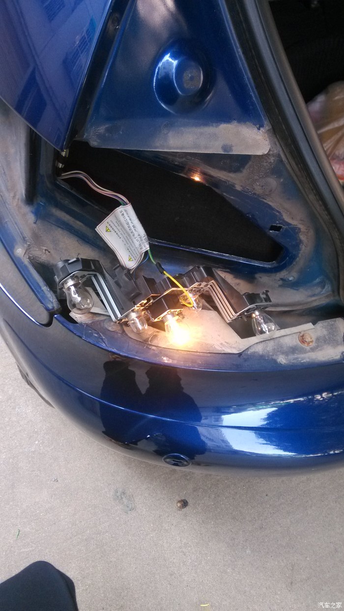 【图】解决307尾厢转向灯不亮的问题_标致307论坛_汽车之家论坛