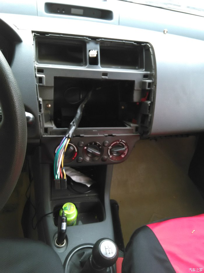 乞丐版雨燕改装斯柯达cd机,可以用sd卡和usb接口了,附改装过程