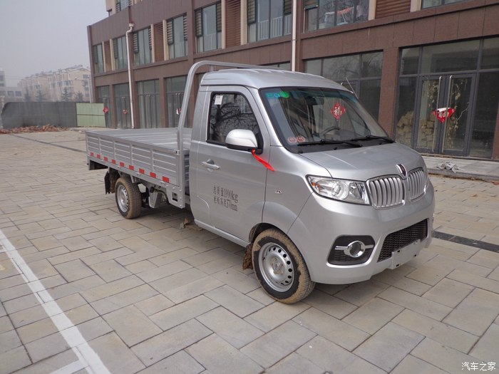 金杯t30舒适型提车作业海量图片奉上自己买的第一辆车