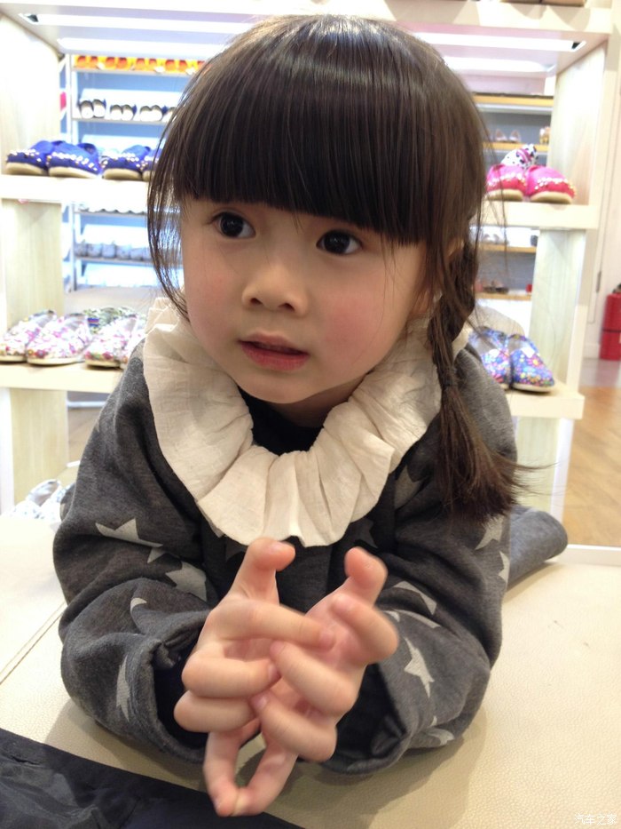 转眼又一年小高女孩又大了一岁