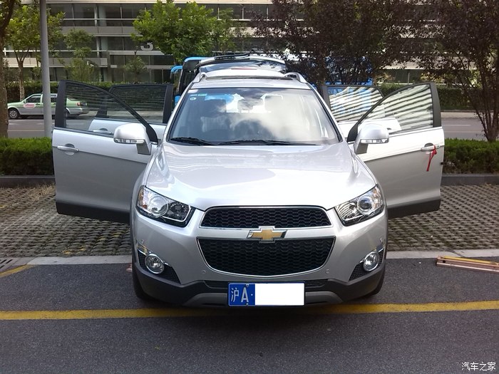 科帕奇银色好看吗?跟白色比,哪一款更好看?